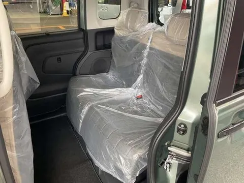 Mitsubishi Delica Mini