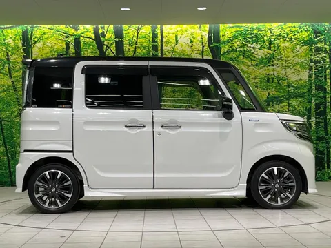 Suzuki Spacia Custom
