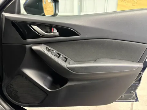 Mazda Mazda3 (Axela)
