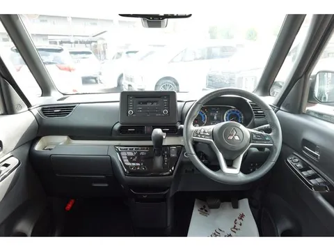 Mitsubishi Delica Mini