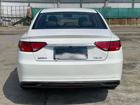 Geely Emgrand GL