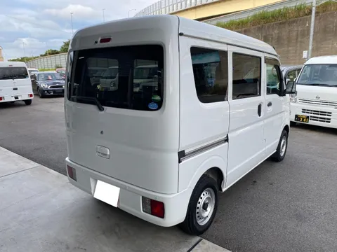 Nissan Clipper