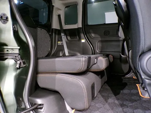 Suzuki Spacia Gear
