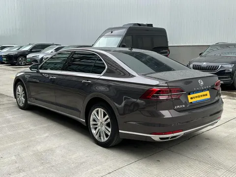 Volkswagen Phideon