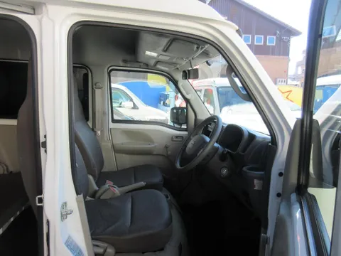 Mitsubishi Minicab Van