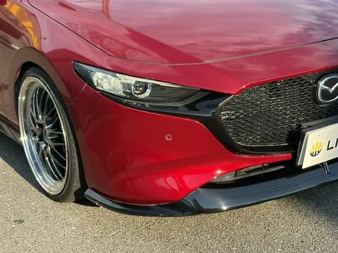 Mazda MAZDA3 Fastback