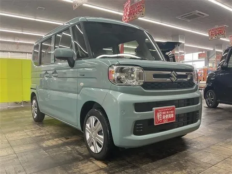 Suzuki Spacia