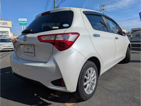 Toyota Yaris (Vitz)