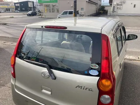 Daihatsu Mira