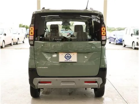 Mitsubishi Delica Mini