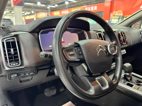 Citroen C6