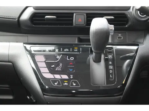 Mitsubishi eK X