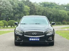 Infiniti Q50L