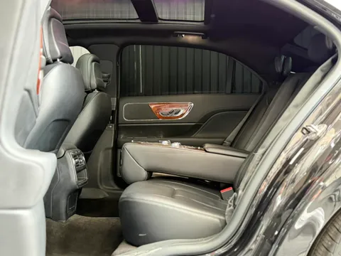 Lincoln Continental