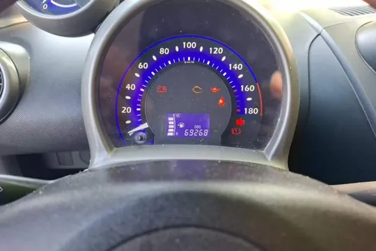 BYD F0