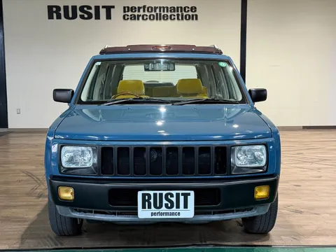 Nissan Rasheen