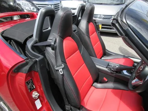 Mazda MX-5 (Roadster)