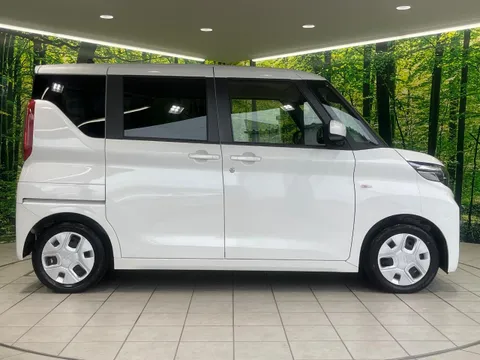 Mitsubishi eK Space