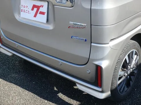 Suzuki Spacia Custom