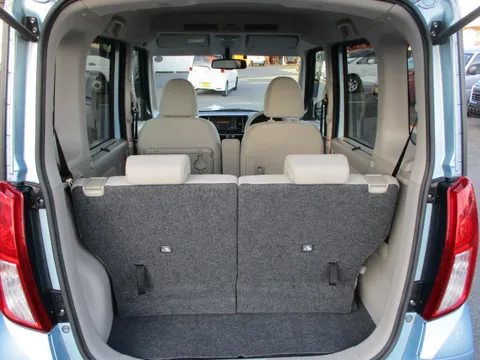 Mitsubishi eK Space