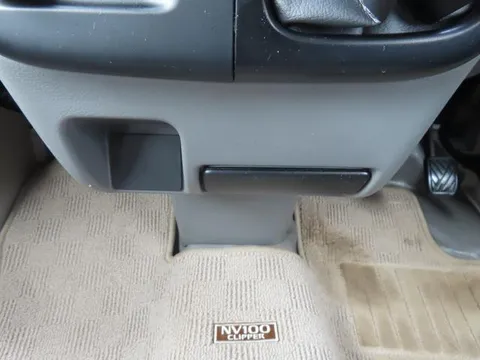 Nissan Clipper