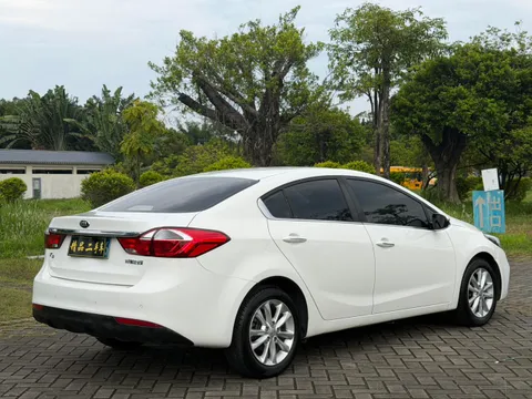 Kia Cerato (K3)