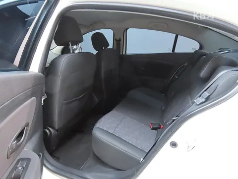 Renault SM3