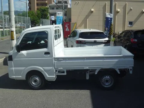 Nissan Clipper Truck