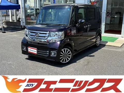 Honda N-BOX Custom