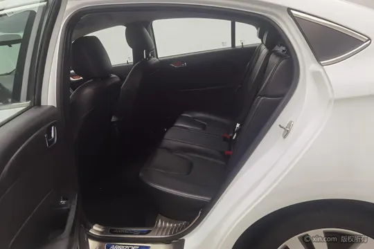 Chery Arrizo 5