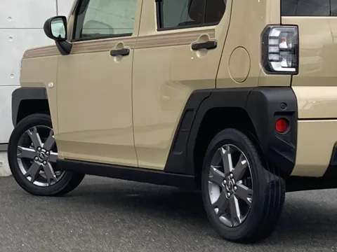 Daihatsu Taft