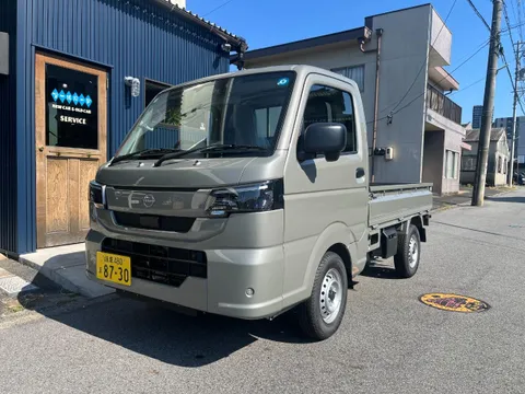 Nissan Clipper Truck