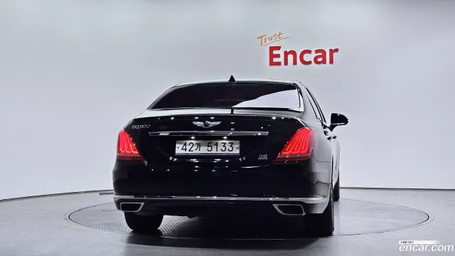 Genesis G90 (EQ900)