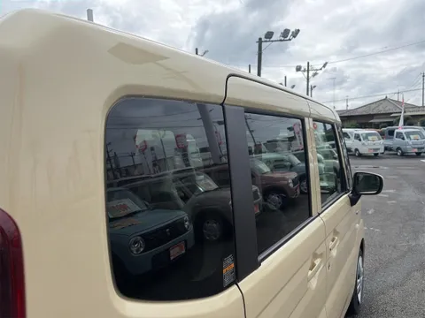 Suzuki Spacia