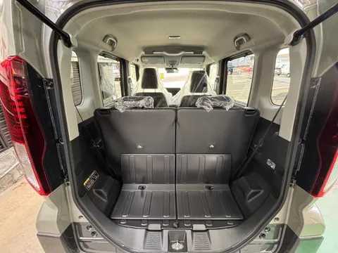 Suzuki Spacia Gear