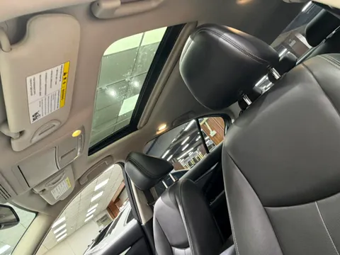 Infiniti Q50L