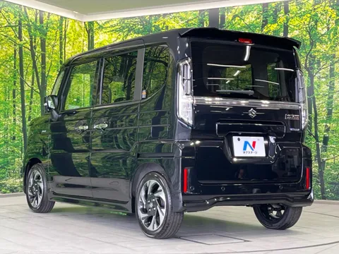 Suzuki Spacia Custom