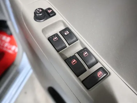 Toyota Pixis Space