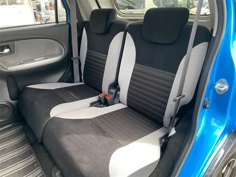Toyota Pixis Joy