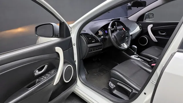 Renault SM3