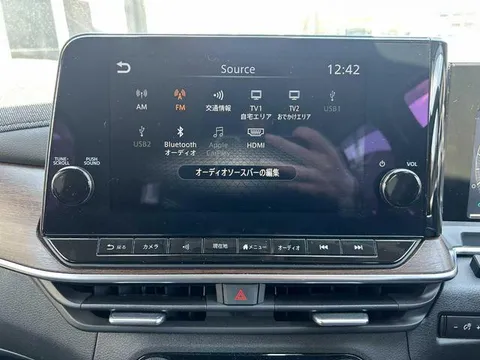 Nissan Note Aura