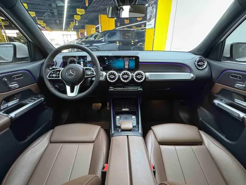 Mercedes-Benz Mercedes-Benz GLB