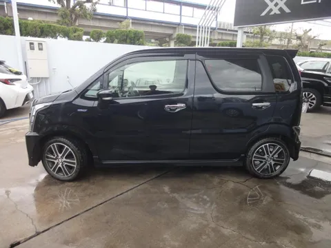 Suzuki Wagon R Stingray