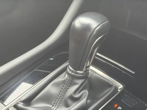 Mazda MAZDA3 Fastback