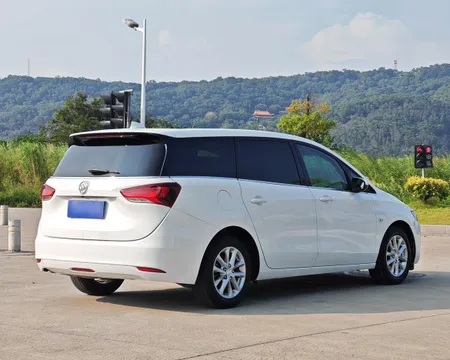 Buick GL6