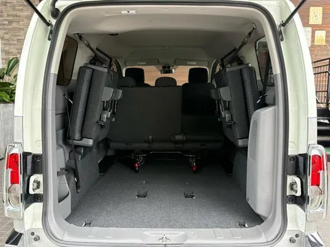 Nissan Vanette