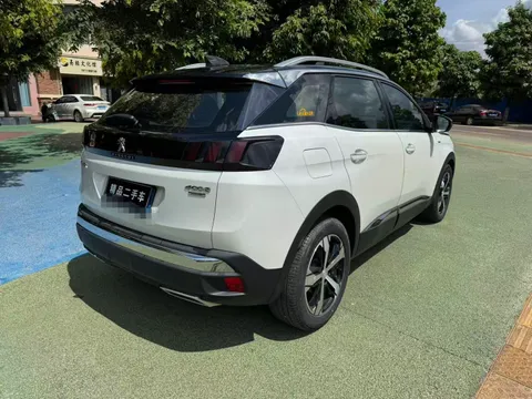 Peugeot 4008