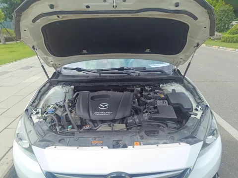 Mazda Mazda 3
