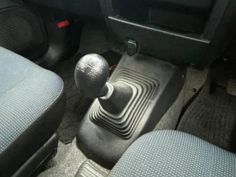 Nissan KIX