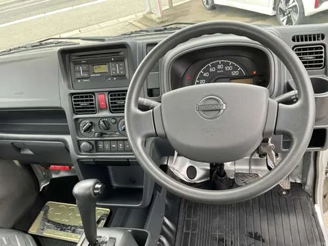 Nissan Clipper Truck